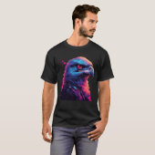 Cooler amerikanischer mutiger Adler im Synthwave-E T-Shirt (Vorne ganz)