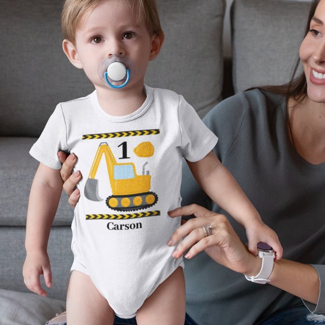 Cooler Baubagger Maßgeschneidert 1. Geburtstag Baby Strampler (Von Creator hochgeladen)