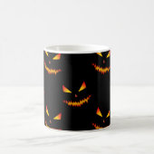 Cooler beängstigender Jack O'Lantern-Gesichtsaussc Kaffeetasse (Mittel)