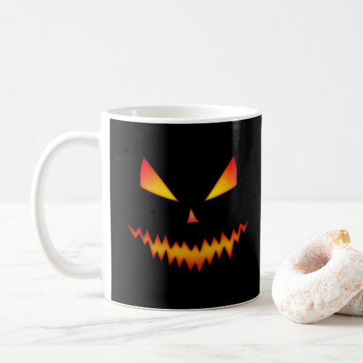 Cooler beängstigender Jack O'Lantern-Gesichtsröte Kaffeetasse (Mit Donut)