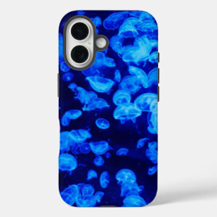 Cooler Blaue Qualle aus Electric in Deep Blue Sea iPhone 16 Hülle