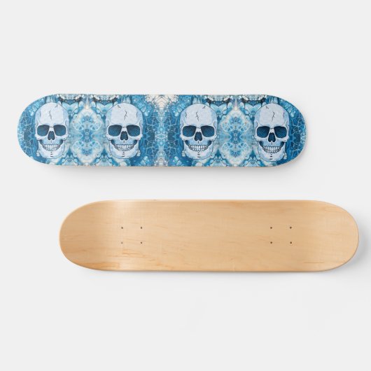 Cooler Blauer Skull Skateboard (Horizontal)