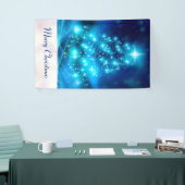 Cooler Blauer Weihnachtsbaum mit glänzenden Lichte Banner (Messeveranstaltung)