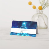 Cooler Blauer Weihnachtsbaum mit glänzenden Lichte Platzkarte (Vorderseite)