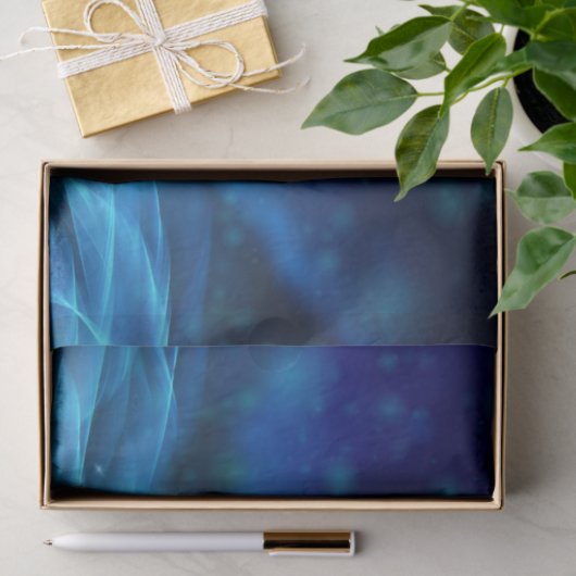 Cooler Blauer Weihnachtsbaum mit glänzenden Lichte Seidenpapier (Geschenk)