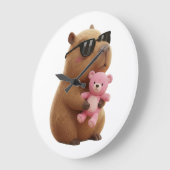 Cooler Capybara mit rosa Teddybär Große Wanduhr (Winkel)