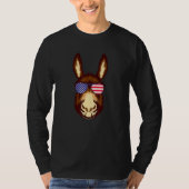 Cooler Donkey trägt US-Flaggensonnenbrille US-Amer T-Shirt (Vorderseite)