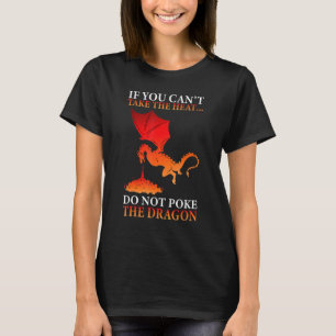 Cooler Drache Flammen speiendes fliegendes mythisc T-Shirt