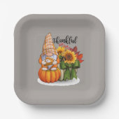 Cooler Erntedank-Gnome Pappteller (Vorderseite)