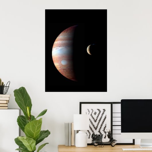Cooler farbiger Jupiter und Io Poster (Heimbüro)
