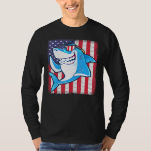 Cooler Hai Amerikanische Flagge Fischen Natur Ou T-Shirt
