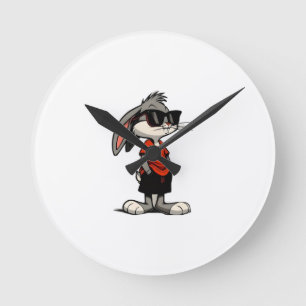 Cooler Hase mit Sonnenbrille Cartoon-Illustration Runde Wanduhr