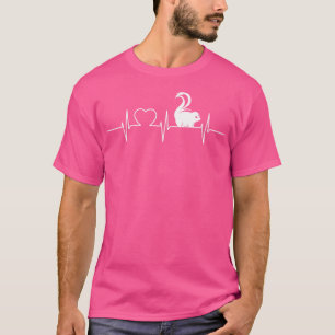 Cooler Herzschlag mit Skunk T-Shirt
