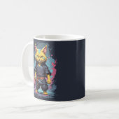 Cooler Katzenkrieger mit gelber Wasserfarbe Kaffeetasse (Vorderseite Links)