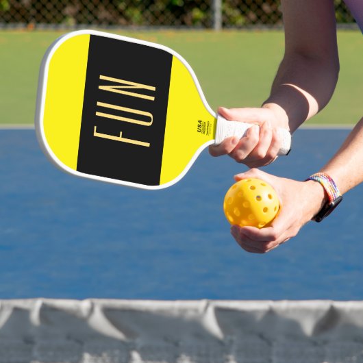 Cooler Lemon Limoner, breiter Mittelschwarzer Stre Pickleball Schläger (InSitu)
