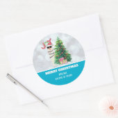 Cooler Llama auf Silver Bokeh & Icy Blue Christmas Runder Aufkleber (Umschlag)