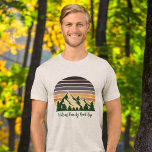 Cooler, maßgeschneiderter Reiseroutenwald Sunset Tri-Blend Shirt<br><div class="desc">Passen Sie Ihre eigenen T - Shirt an,  um in diesem Sommer oder Herbst eine Reise durch die Natur zu unternehmen. Personalisieren Sie mit Ihrem Nachnamen unter dem grünen Wald von Bäumen und dunklen Berg Sonnenuntergang für einen coolen Urlaub zu bleiben,  um für Ihre Outdoor-Gruppe.</div>