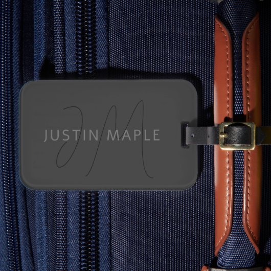 Cooler Name und Monogramm | Dunkelgrau Gepäckanhänger (Vorderseite Insitu 4)