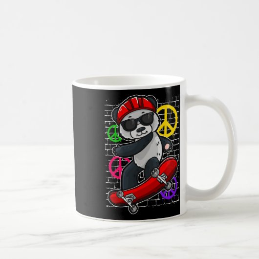 Cooler Panda Bär auf einem Skateboard Kaffeetasse (Rechts)
