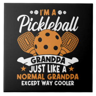 Cooler Pickleball-Opa-Spieler Fliese