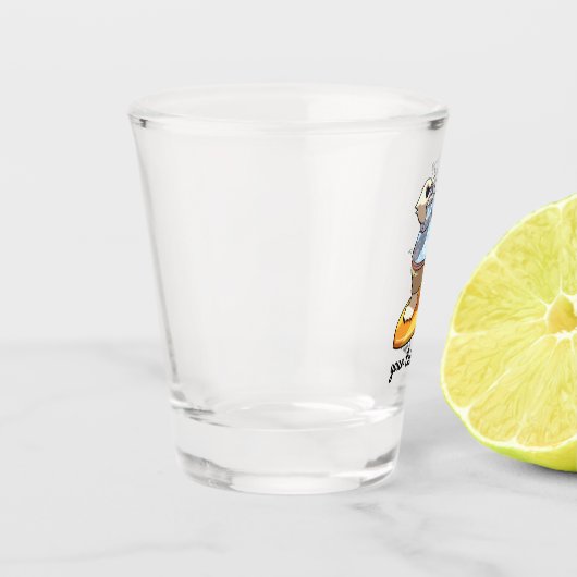 Cooler Polar-Bär mit Cocktail-Cartoon Schnapsglas (Links)