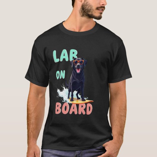 Cooler schwarzer Labrador-Surferhund T-Shirt (Vorderseite)