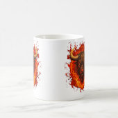 Cooler spanischer Bulle mit Flammen für Stierlauf- Kaffeetasse (Mittel)