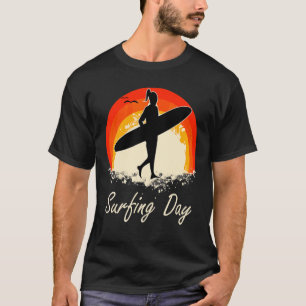 Cooler Surftag Design Kreatives Surfen T-Shirt