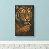 Cooler Tiger mit einer Zigarette Leinwanddruck (Insitu (Holzboden))