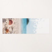 Cooler tropischer Strand, Sandstrand, Muscheln Yogamatte (Vorderseite (Horizontal))