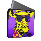 Cooler Typ Giraffe in Sonnenbrille. bearbeitbar Laptopschutzhülle (Vorne Rechts)