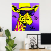 Cooler Typ Giraffe in Sonnenbrille. bearbeitbar Poster (Heimbüro)