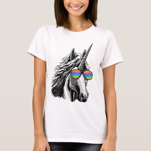 Cooler Unicorn mit Regenbogensonnenbrillen T-Shirt (Vorderseite)