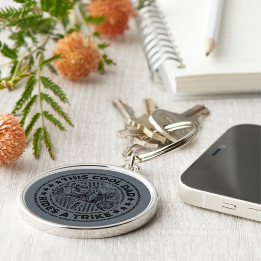Cooler Vater Biker Trike Schlüsselanhänger (Seite)