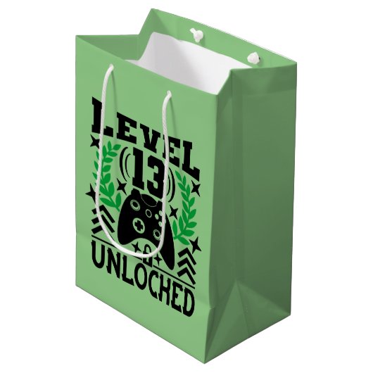 cooler Videospieler 13. Geburtstagsparty Mittlere Geschenktüte (Vorderseite Schrägansicht)