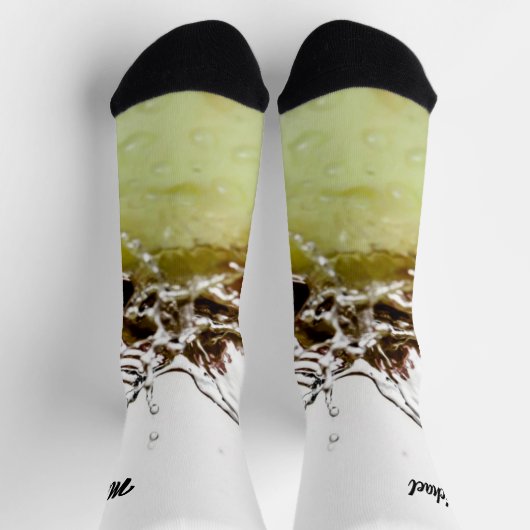 Cooler Wassertropfen auf Apfelfrucht Ihr Name Socken (Oben)