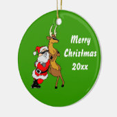 Cooler Weihnachtsmann und Rentier mit Sonnenbrille Keramik Ornament (Links)