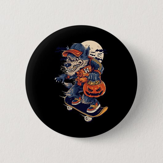 Cooler Wolf beim Skateboardfahren mit einem Hallow Button (Vorderseite)