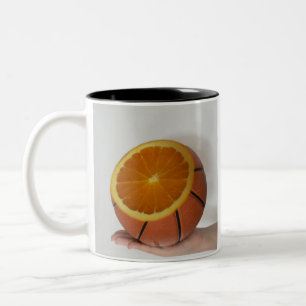 Cooles Basketballdesign Zweifarbige Tasse