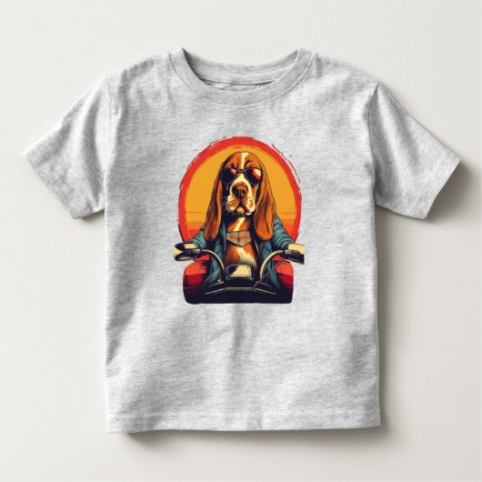 Cooles Basset-Hundbiker bei Sonnenuntergang Kleinkind T-shirt (Vorderseite)