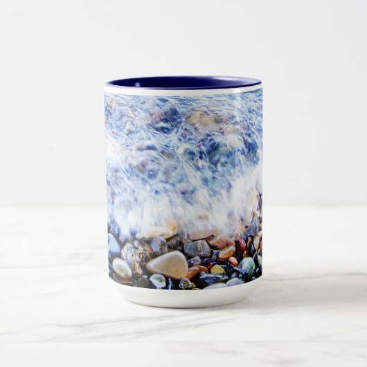 Cooles blaues Wellenwasser Tasse (Zentrum)