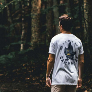 Cooles Camping Camper Feuer im Val Piora T-Shirt