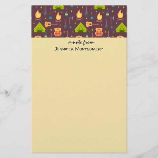 Cooles Camping Design Outdoorsy-Muster Briefpapier (Vorderseite)