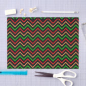Cooles Chevron-Muster auf Schwarz Seidenpapier (Handwerk)