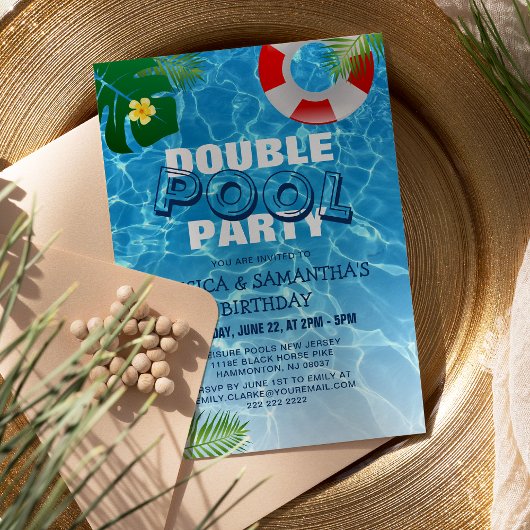 Cooles Double Pool-Party | Gemeinsame Geburtstagsp Einladung