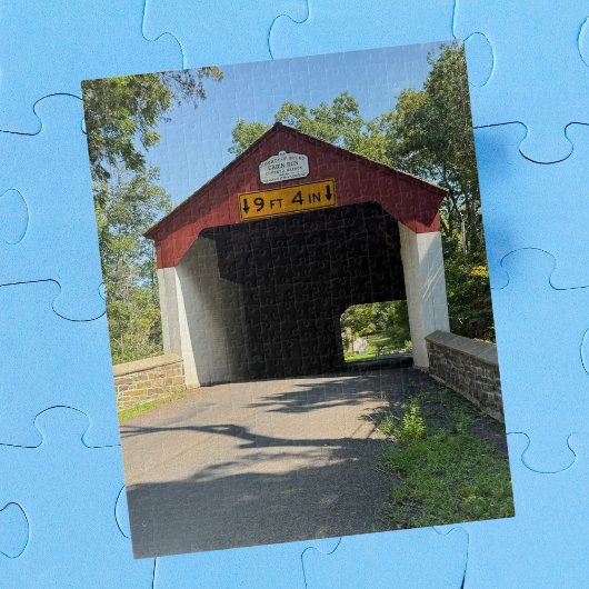 Cooles Fun Covered Bridge Foto, Familiengame Night Puzzle