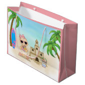 Cooles Girl Beach Baby mit Sandcastle und Surfboar Große Geschenktüte (Vorderseite Schrägansicht)