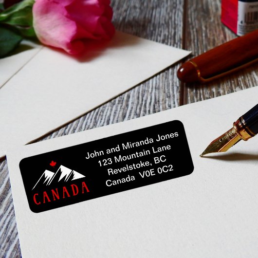 Cooles Kanada Berge Kanadischer Ahornblätterpilz D