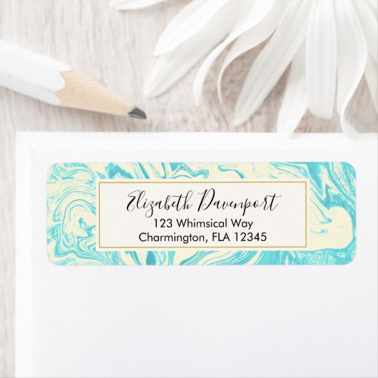 Cooles Marmordesign in Türkis und Creme (Insitu)