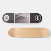 Cooles Mit Monogramm Schloss und Skateboard (Horizontal)